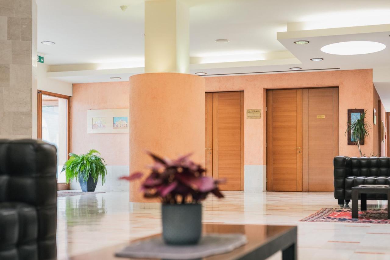 Hotel Crystal Preganziol Dış mekan fotoğraf